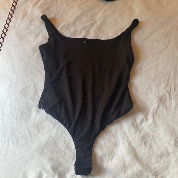 Square neck bodysuit - Picture 1 of 3